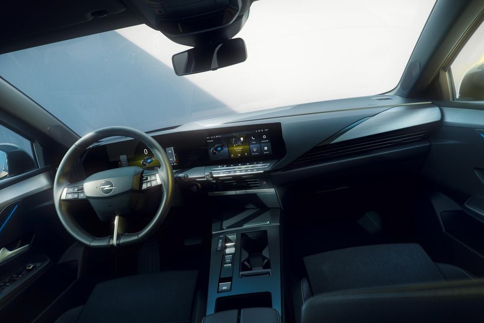 2026 Opel Astra interior