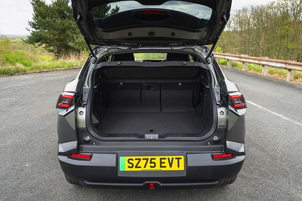 Pictured – Overseas models