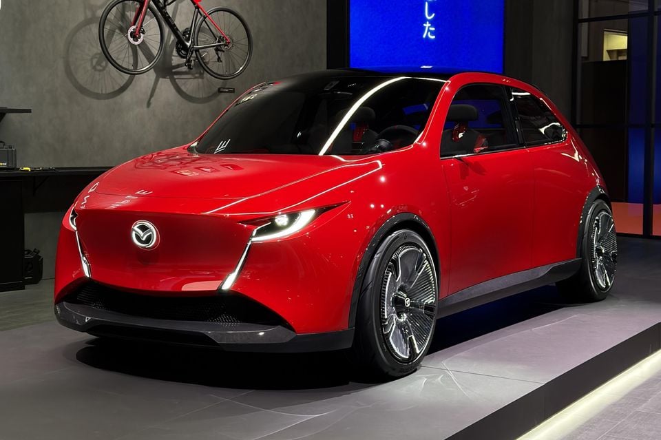 Mazda Vision X-Compact